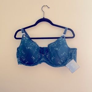 Perfect Plunge Bra, turquoise lace with teal detailing